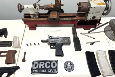 notícia: PC do Pará apreende armas de fogo, munições e drogas no Conjunto Mariguela, em Ananindeua