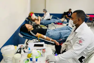 notícia: Hemopa realiza campanha de doação de sangue com a Faculdade Costomopolita