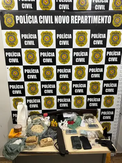 notícia: Polícia Civil apreende drogas, armas, celulares, dinheiro e veículo em Novo Repartimento