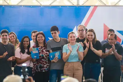 notícia: Estado entrega 50 carteiras de habilitação gratuitas em Tomé-Açu