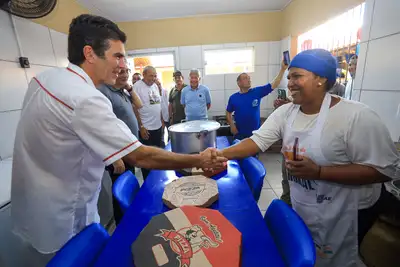 notícia: Escola entregue reconstruída pelo Estado em Cachoeira do Arari reforça educação rural
