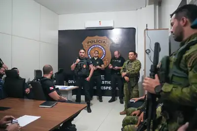 notícia: Delegacia de Proteção ao Torcedor apreende materiais das torcidas “Remoçada” e “Terror Bicolor”, que foram extintas por Ordem Judicial 