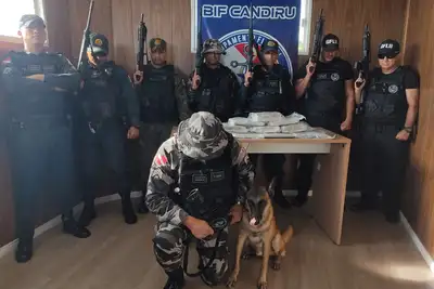 notícia: Em Óbidos, mais de 10 quilos de drogas são apreendidos por agentes da Base Candiru