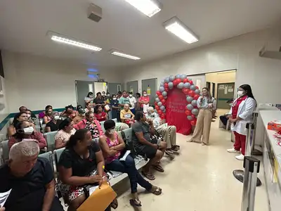 notícia: Maio Vermelho e Cinza: Regional de Santarém orienta sobre câncer de boca e de cérebro