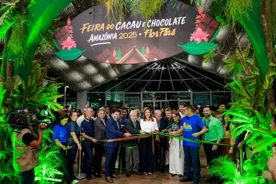 notícia: Qualidade e potencial econômico do cacau paraense foram destaque na abertura da Feira do Chocolate Amazônia e Flor Pará