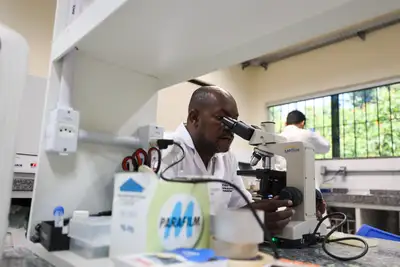 galeria: Laboratório de monitoramento ambiental - PCT Guamá