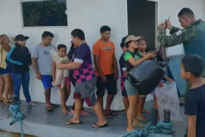 notícia: Agentes da Base Antônio Lemos apreendem e doam mais de uma tonelada de pescado