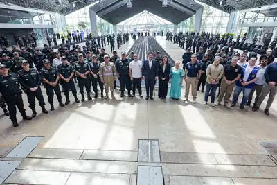 notícia: Governo entrega armamentos e equipamentos para fortalecer as ações da Polícia Militar
