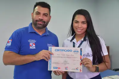 notícia: Funcionários do Terminal Rodoviário de Belém e taxistas concluem Curso de Inglês