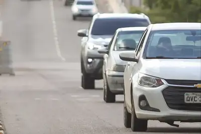 notícia: Pagamento com descontos do IPVA para veículos com final de placas 49 a 69 prossegue até 4 de agosto   