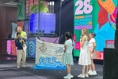 notícia: Programação infantil da Feira do Livro apresenta temas como preservação ambiental de forma lúdica e divertida