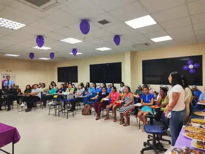 notícia: Hospital Regional do Tapajós promove ação do Agosto Lilás com foco no enfrentamento à violência contra a mulher