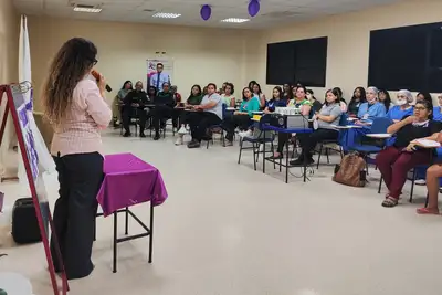 notícia: Hospital Regional do Tapajós promove ação do Agosto Lilás com foco no enfrentamento à violência contra a mulher