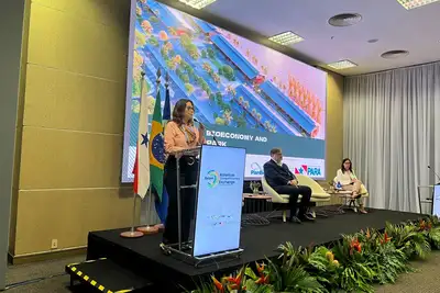 notícia: Estratégia estadual de fortalecimento da bioeconomia é apresentada em evento internacional de inovação, realizado em Belém