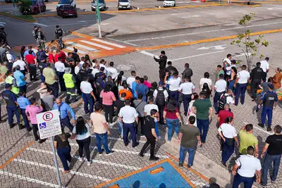 notícia: PMPA realiza simulação de crise com explosivos em shopping de Belém