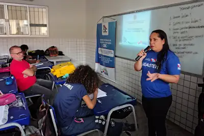 notícia: Estado realiza ação de combate ao capacitismo para alunos da rede estadual de ensino
