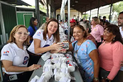 notícia: Moradores de Icoaraci recebem mais de 1.100 novos óculos de grau por meio do programa "Por Todas Elas" 