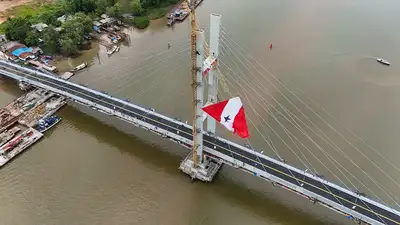 notícia: Governo do Pará entrega nova ponte estaiada entre Icoaraci e Outeiro, em Belém