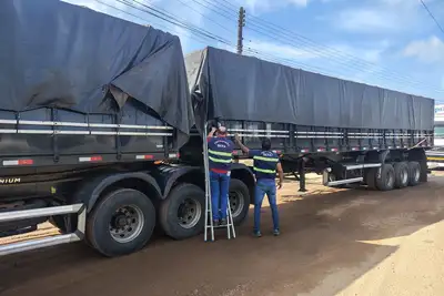 notícia: Sefa apreende soja, chope e milho