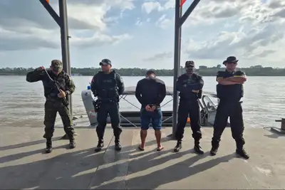 notícia: Equipe da Base "Antônio Lemos" prende homem por roubo majorado em Breves, no Marajó
