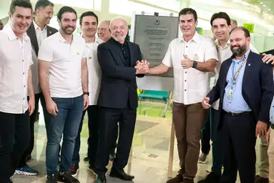 notícia: Helder e Lula entregam ampliação do Aeroporto Internacional de Belém