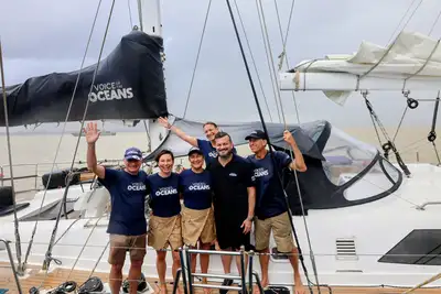 notícia: Veleiro da família Schürmann atraca em Belém, na Casa das Onze Janelas