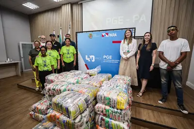 notícia: PGE entrega alimentos arrecadados durante inscrição para Corrida e Caminhada em Belém