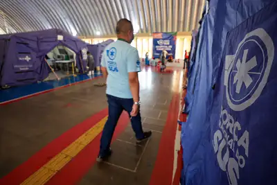 galeria: Hospital de campanha