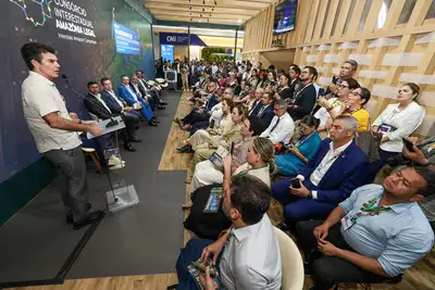 notícia: Governadores inauguram Hub Amazônia na COP30 e fortalecem cooperação regional