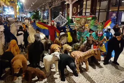 notícia: Bicharada do Juaba faz cortejo gratuito na Estação das Docas nesta quinta-feira (13), às 20h