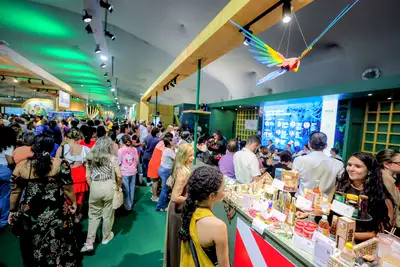 notícia: Fórum Internacional da Agricultura Familiar reuniu 1,2 mil pessoas na discussão de soluções sustentáveis para a produção na floresta