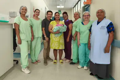 notícia: Santa Casa oferece atendimento humanizado e suporte de alta tecnologia a recém-nascidos prematuros e de baixo peso 