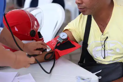 galeria: VICE-GOVERNADORA Hana Ghassan / POR TODOS ELES USIPAZ BENGUÍ 