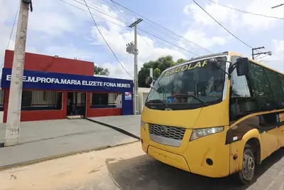 galeria: Inauguração da Escola Estadual de Ensino Médio Profa Maria Elizete Fona Nunes Em Breves