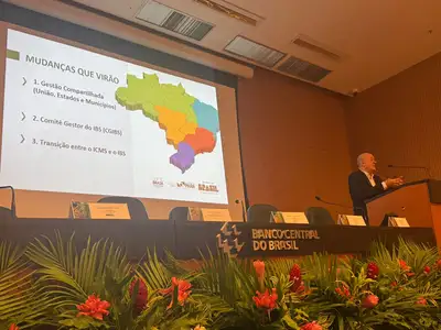 notícia: Encontro promovido pela Receita Federal aborda implantação da reforma tributária