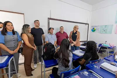 notícia: Gestão da Secretaria de Educação visita DRE de Parauapebas e debate melhorias para escolas da região Carajás
