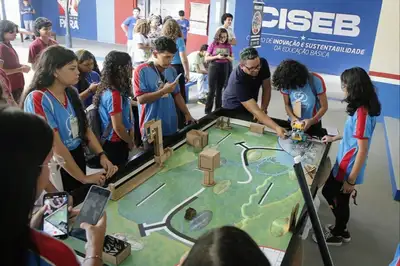 notícia: Centro de Inovação e Sustentabilidade da Seduc promove 3ª Mostra de Robótica
