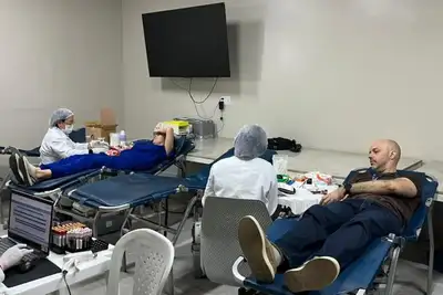 notícia: Um presente de Natal que salva vidas: campanha de doação de sangue mobiliza solidariedade no HOL