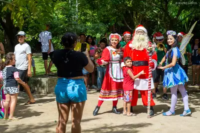 notícia: Mangal das Garças celebra Natal com Papai Noel, solidariedade e motivação ambiental