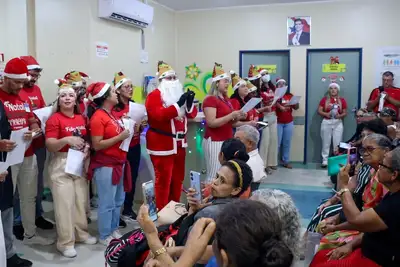 notícia: Cantata de Natal leva acolhimento e esperança a pacientes oncológicos da Unacon em Tucuruí