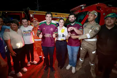 notícia: Estado reforça atuação do Corpo de Bombeiros em Cametá com entrega de ambulância e viatura de combate a incêndios