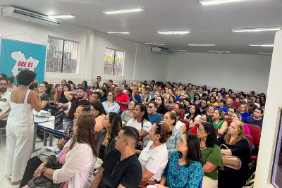 notícia: Seduc planeja volta às aulas reunindo profissionais da educação em Jornada Pedagógica