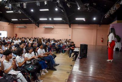 notícia: Escolas Técnicas do Pará Brilham no Enem: Mais de 70 alunos alcançaram nota superior a 900   