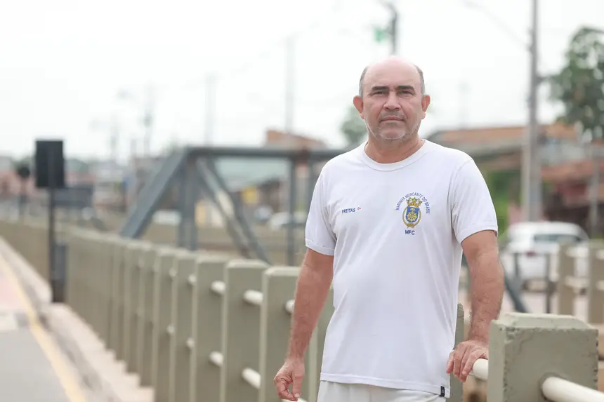 Luiz Freitas, cineasta <div class='credito_fotos'>Foto: Marcelo Lelis / Ag. Pará &nbsp;&nbsp;|&nbsp;&nbsp; <a href='/midias/2026/originais/20260107105537-GF00026012-F00482332.jpg' download><i class='fa-solid fa-download'></i> Download</a></div>