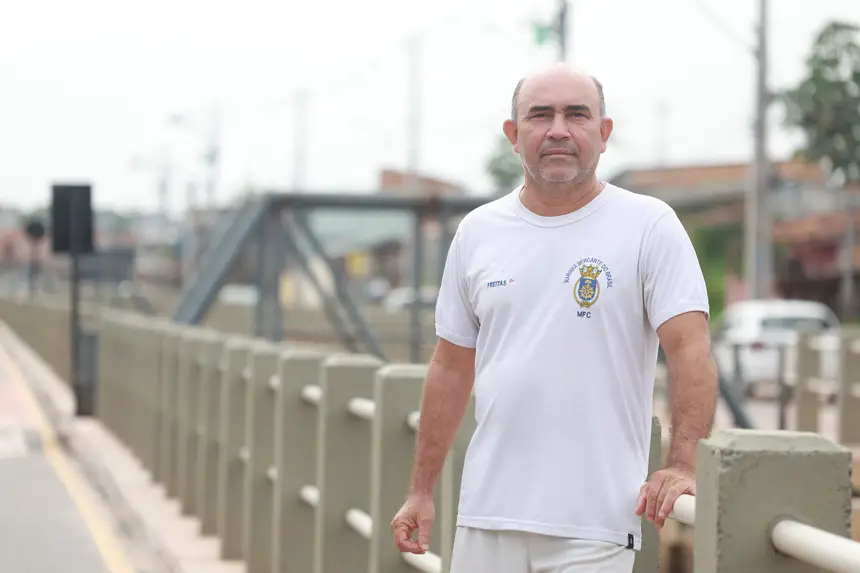 Luiz Freitas, cineasta <div class='credito_fotos'>Foto: Marcelo Lelis / Ag. Pará &nbsp;&nbsp;|&nbsp;&nbsp; <a href='/midias/2026/originais/20260107105539-GF00026012-F00482333.jpg' download><i class='fa-solid fa-download'></i> Download</a></div>