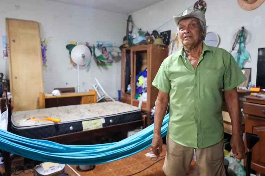 Beneficiários Programa Sua Casa/Personagem Durval Correia <div class='credito_fotos'>Foto: Bruno Cecim / Ag. Pará &nbsp;&nbsp;|&nbsp;&nbsp; <a href='/midias/2026/originais/20260123100948-GF00026125-F00486561.jpg' download><i class='fa-solid fa-download'></i> Download</a></div>