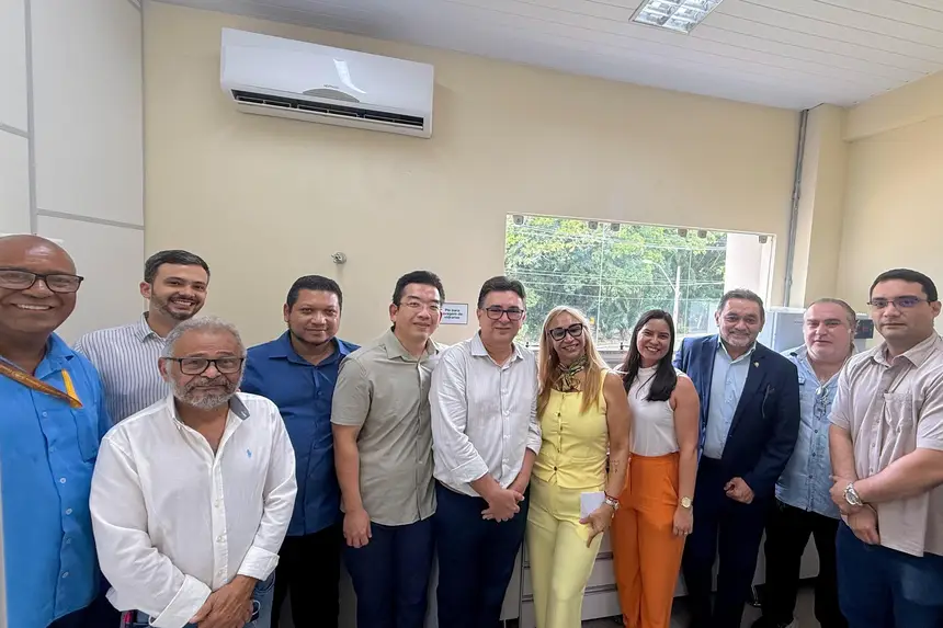 No centro da foto, Marta Chagas Monteiro, coordenadora do INCT-Probiam Pharmaceuticals Amazônia 