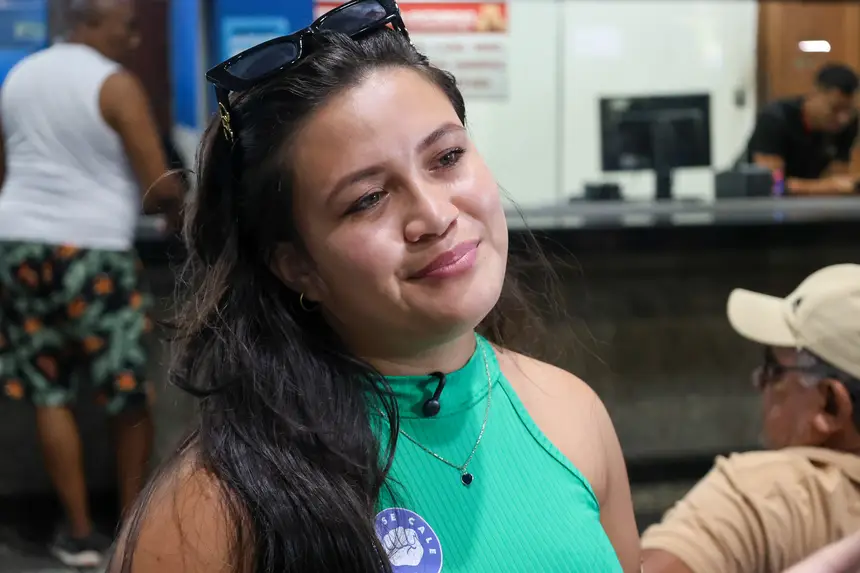 Samara Duarte - coordenadora projeto educacional - <div class='credito_fotos'>Foto: Bruno Cecim / Ag. Pará &nbsp;&nbsp;|&nbsp;&nbsp; <a href='/midias/2026/originais/20260213111059-GF00026272-F00490624.jpg' download><i class='fa-solid fa-download'></i> Download</a></div>