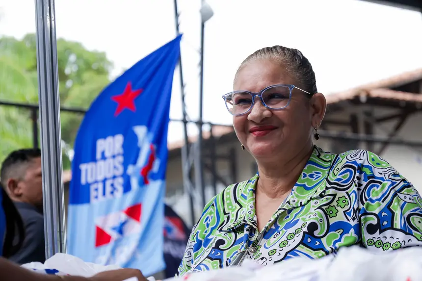 Maria Elieth, dona de casa