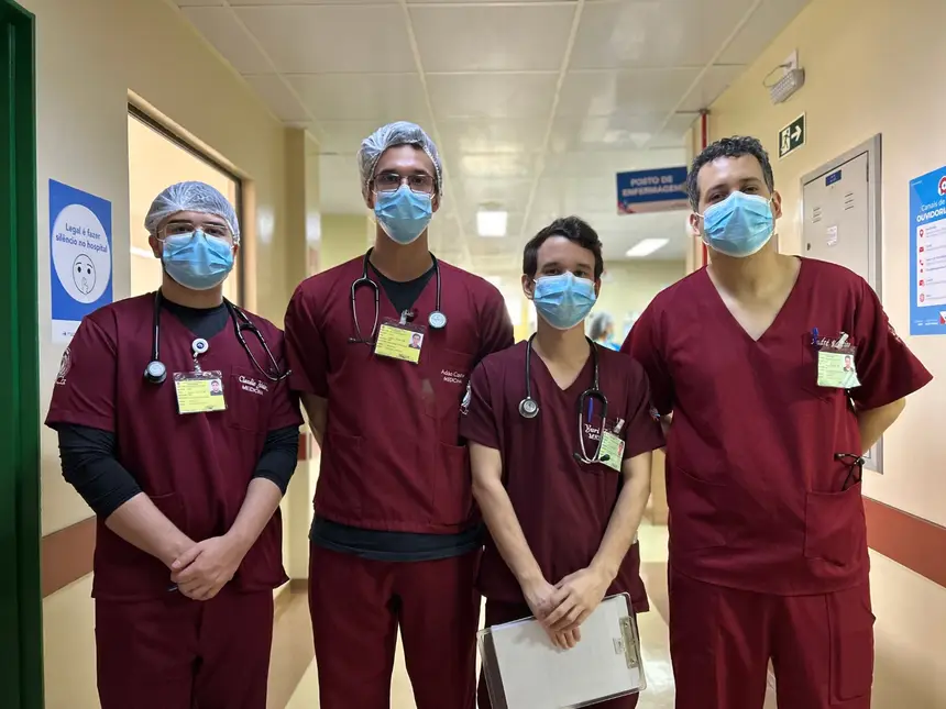 Internos são divididos em grupos nos turnos manhã, tarde e noite 